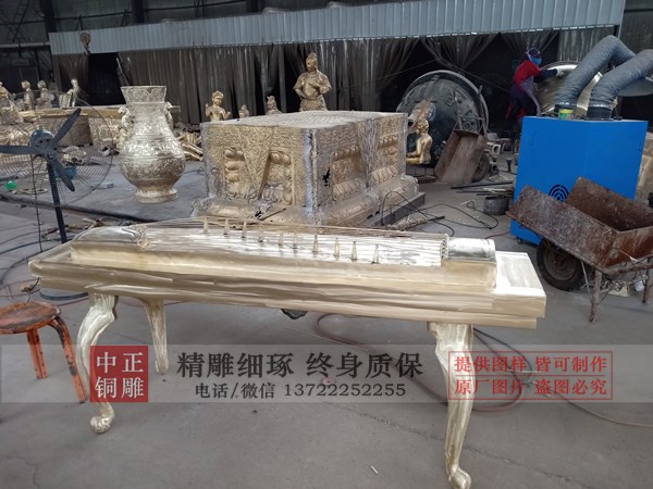 古箏銅雕塑.jpg 古箏銅雕塑.jpg