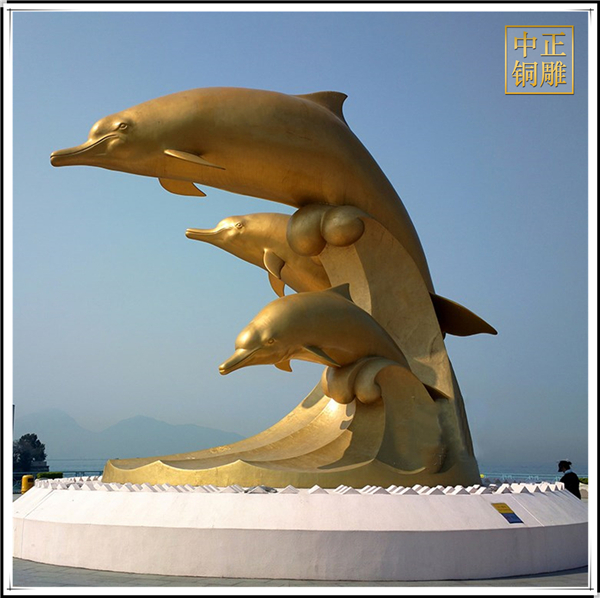 大型海豚雕塑.jpg 大型海豚雕塑.jpg
